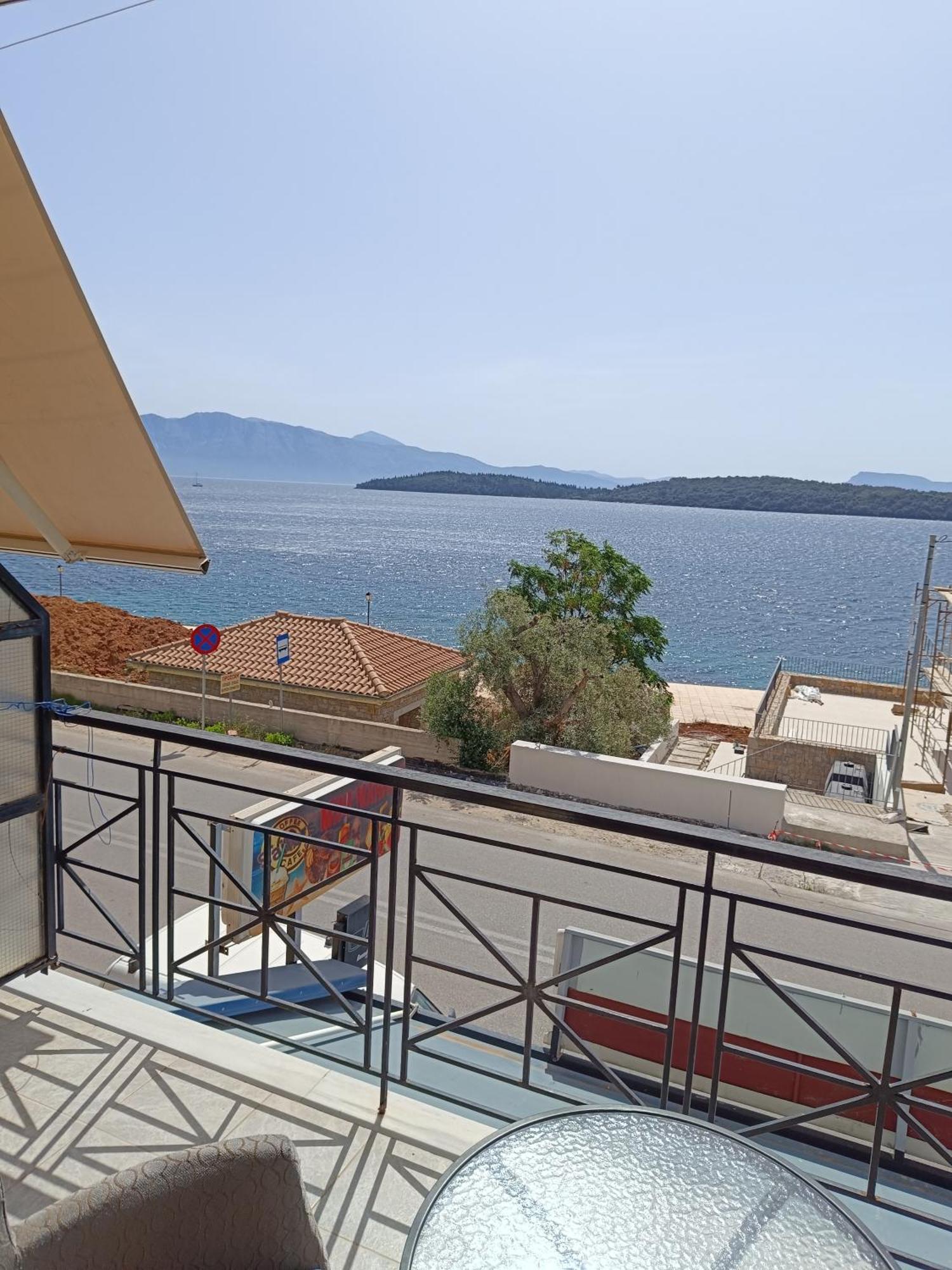 Sailors Apartments Perigiali นีดรี ภายนอก รูปภาพ
