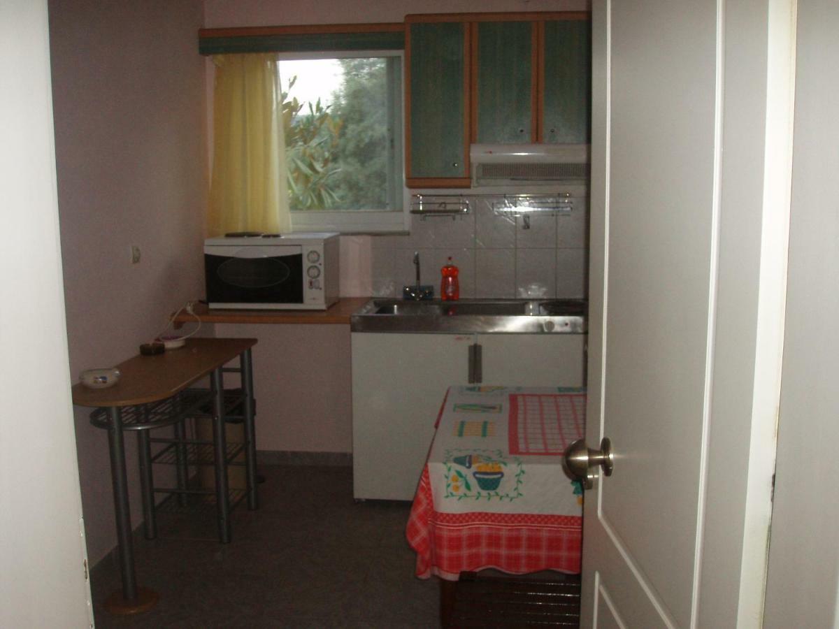 Sailors Apartments Perigiali นีดรี ภายนอก รูปภาพ